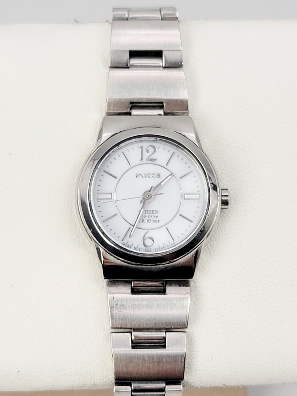 Citizen Wicca Eco-Drive Solar Women’s Watch E031-S039321 White Dial Japan